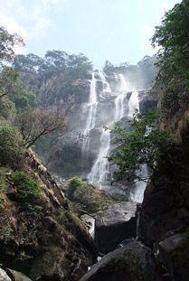 Udzungwa NP:  Sanje watervallen